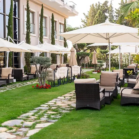 Duja Hotel 5*